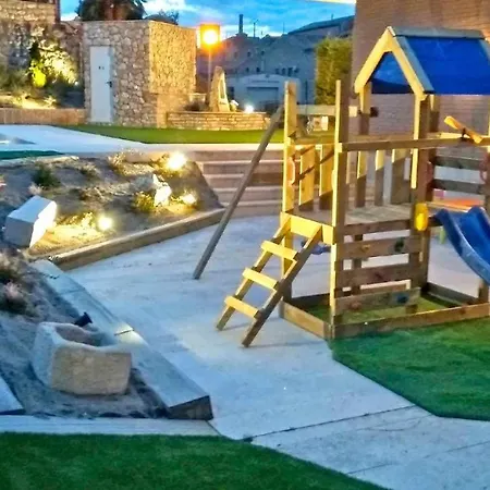 La Cantera Rural Villa *