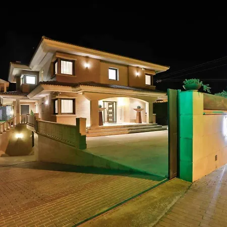 La Cantera Rural Villa *